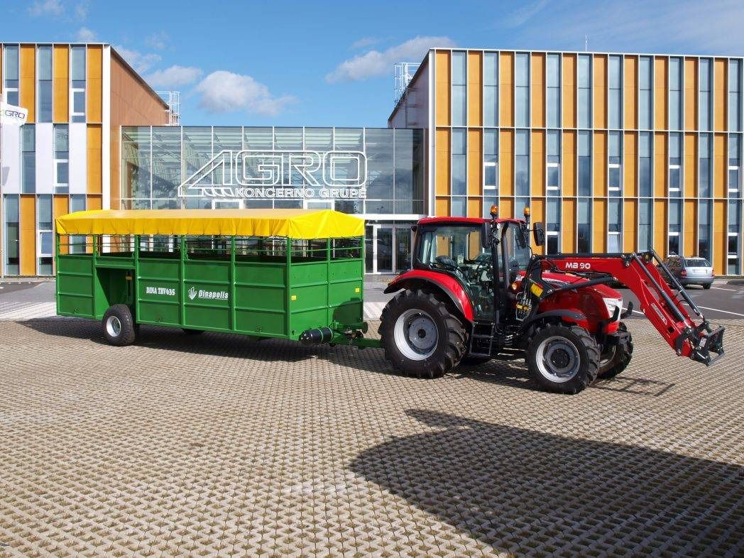 Dinapolis livestock trailer TRV 510 — used livestock trailer for sale