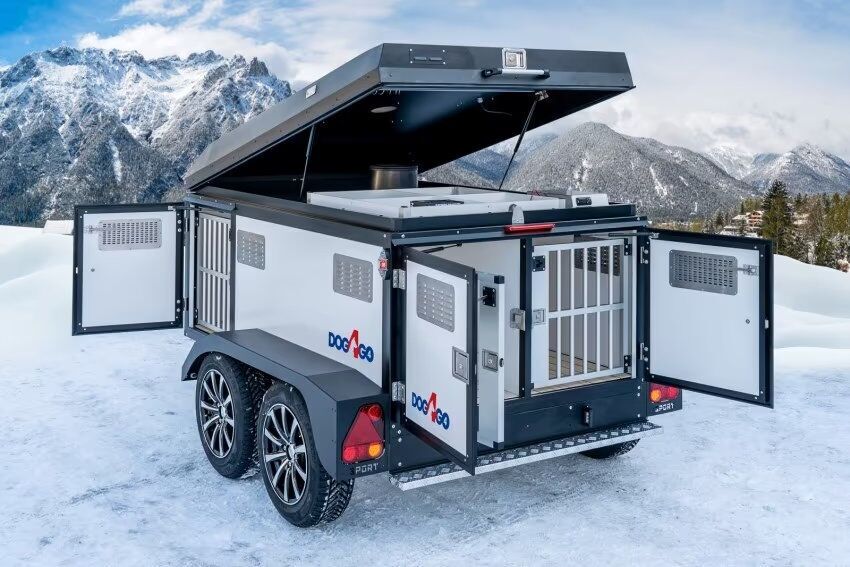 Blyss Dog4Go Sport PLUS Dog Trailer / for 4 Dogs — used livestock trailer for sale