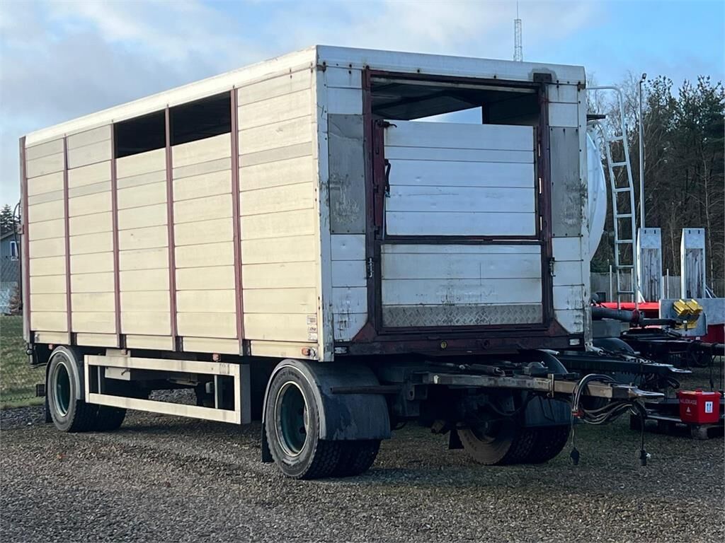 HFR 7,15 mtr alu kasse + læsse rampe — used livestock trailer for sale