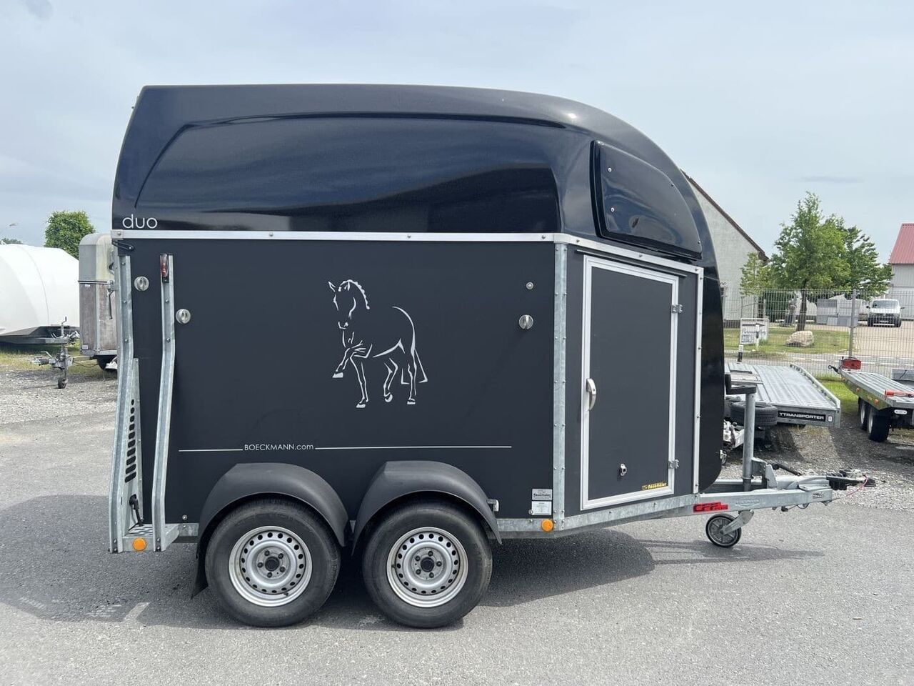 Böckmann Duo R TKL Holzboden Pferdeanhänger — used livestock trailer for sale