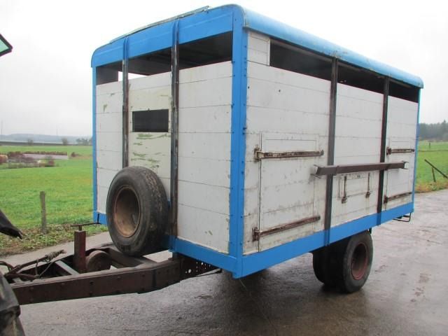 Viehtransporter — used livestock trailer for sale